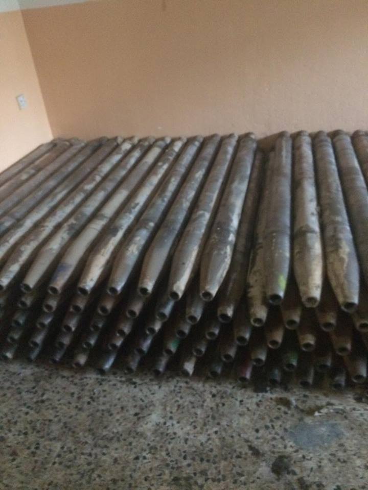 به‌ وێنه‌.. له‌ كارگه‌يه‌كى درووستكردنى چه‌كى داعشدا قوتوى بيره‌ و وێسكى دۆزرايه‌وه‌